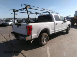 2022 Ford F-250 XL с VIN 1FT7W2B62NEC35228, выставлен на аукционе IAAI как лот 42202581 с пробегом 112 984 миль миль и . История ставок и продаж доступна на DreamBid. Изображение 4.