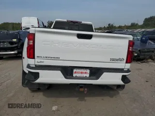 2021 Chevrolet Silverado 3500HD High Country with VIN 1GC4YVEY0MF246295, listed as a Copart auction lot 70669874 with 134,097 mi miles and Salvage Title. Bid and sale history available at carsss.com. Image 6.