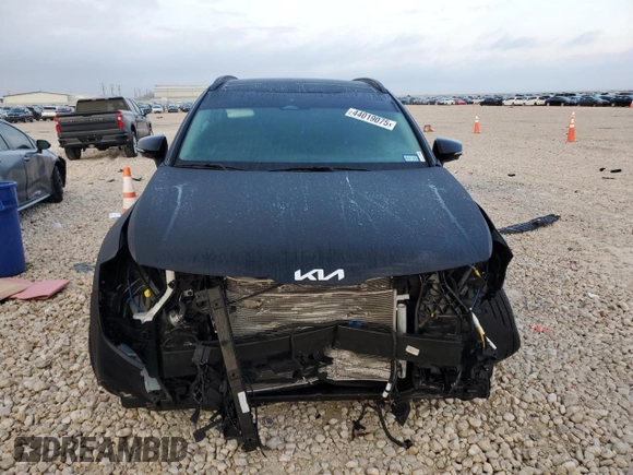 2024 Kia Sportage SX-Prestige with VIN 5XYK53DF4RG201692, listed as a Copart auction lot 44019075 with 11,323 mi miles and Salvage Title. Bid and sale history available at carsss.com. Image 5.