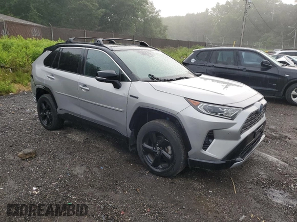 2021 Toyota RAV4 Hybrid XSE with VIN 4T3E6RFV4MU055936, listed as a Copart auction lot 60861175 with 62,922 mi miles and Salvage title. Bid and sale history available at DreamBid. Image 4.