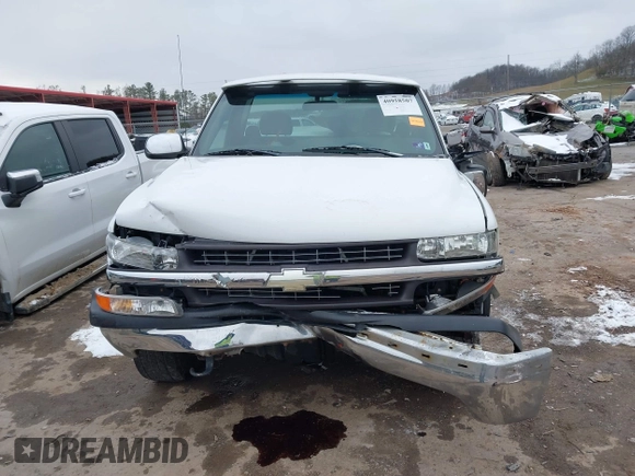 1999 Chevrolet Silverado 1500 LS with VIN 1GCEK14T2XZ125789, listed as a IAAI auction lot 40958507 with 178,496 mi miles. Bid and sale history available at carsss.com. Image 13.