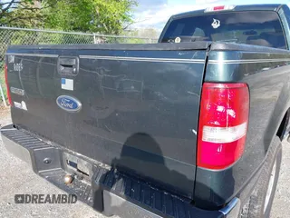 2004 Ford F-150 XLT with VIN 1FTPX14564NC21701, listed as a IAAI auction lot 41979679 with 358,981 mi miles and . Bid and sale history available at carsss.com. Image 20.
