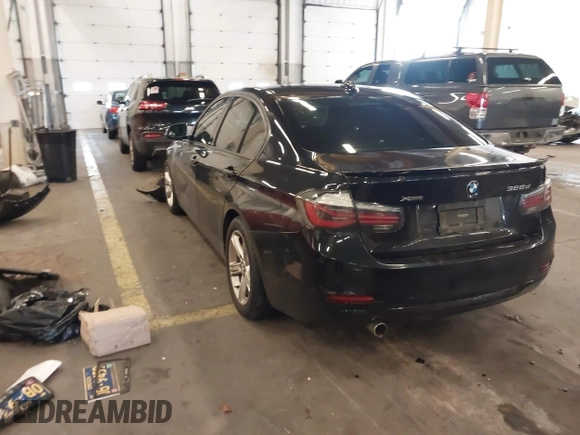 2014 BMW 3 Series 328d xDrive with VIN WBA3D5C58EKX95300, listed as a IAAI auction lot 41539957 with 133,382 mi miles. Bid and sale history available at carsss.com. Image 3.