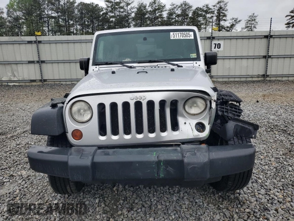 2008 Jeep Wrangler Unlimited X with VIN 1J4GB39148L565250, listed as a Copart auction lot 51170505 with 153,344 mi miles and Salvage Title. Bid and sale history available at DreamBid. Image 5.
