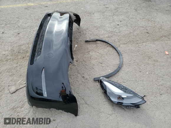2022 Tesla Model Y Performance with VIN 7SAYGDEF1NF407985, listed as a Copart auction lot 53831325 with 41,225 mi miles and Salvage title. Bid and sale history available at DreamBid. Image 13.