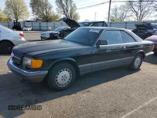 1989 Mercedes-Benz 560 with VIN WDBCA45E4KA498009, listed as a Copart auction lot 53897215 with 366,931 mi miles and Clean Title. Bid and sale history available at DreamBid. Image 1.
