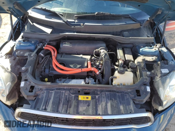2011 MINI Countryman S with VIN WMWZC5C57BWL53481, listed as a Copart auction lot 46855785 with 99,849 mi miles and Salvage Title. Bid and sale history available at DreamBid. Image 11.