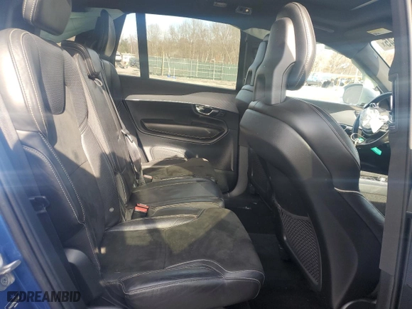 2016 Volvo XC90 T6 R-Design with VIN YV4A22PM0G1031687, listed as a Copart auction lot 45956645 with 113508 miles and Salvage Title. Bid and sale history available at carsss.com. Image 11.