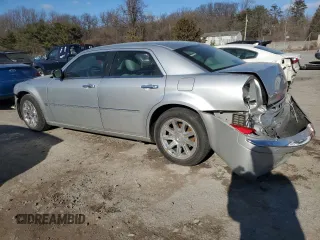 2006 Chrysler 300 C with VIN 2C3KA63H36H206819, listed as a Copart auction lot 46426165 with 64,937 mi miles and Salvage Title. Bid and sale history available at carsss.com. Image 2.