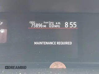 2015 Toyota Prius One z VIN JTDKDTB34F1111966, wystawiony jako IAAI lot #42382889 z przebiegiem 75 896 mil mil oraz . Historia ofert i sprzedaży dostępna na DreamBid. Obrazek 16.