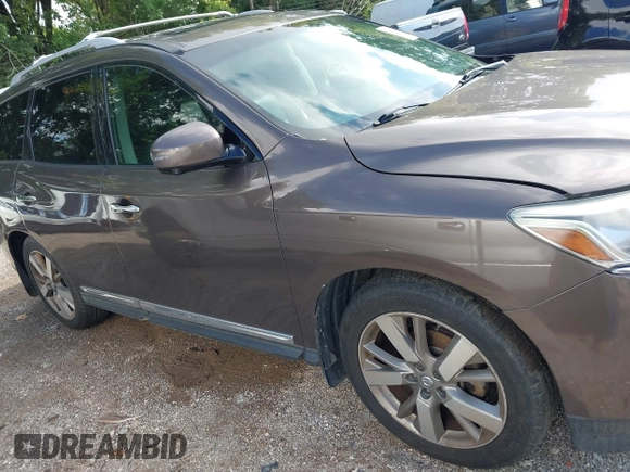 2015 Nissan Pathfinder Platinum with VIN 5N1AR2MM4FC603779, listed as a IAAI auction lot 42731531 with 103,385 mi miles and . Bid and sale history available at DreamBid. Image 13.