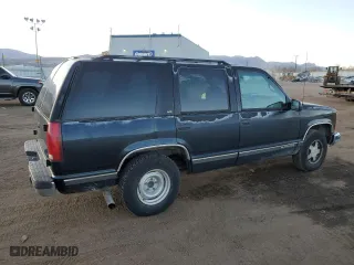 1999 Chevrolet Tahoe with VIN 1GNEC13R4XJ568244, listed as a Copart auction lot 85397504 with 111,327 mi miles and Clean Title. Bid and sale history available at carsss.com. Image 3.