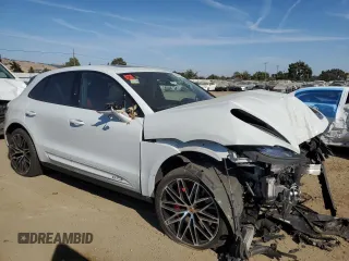 2023 Porsche Macan GTS with VIN WP1AF2A58PLB57985, listed as a Copart auction lot 60368535 with 25,849 mi miles and Salvage title. Bid and sale history available at DreamBid. Image 4.