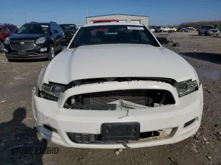 2013 Ford Mustang V6 with VIN 1ZVBP8AM5D5275180, listed as a Copart auction lot 50885915 with 129,247 mi miles and Salvage Title. Bid and sale history available at carsss.com. Image 5.