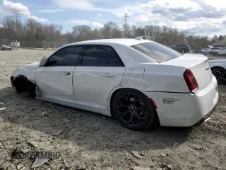 2019 Chrysler 300 S with VIN 2C3CCABG8KH609442, listed as a Copart auction lot 51114035 with 97,468 mi miles and Salvage Title. Bid and sale history available at DreamBid. Image 2.