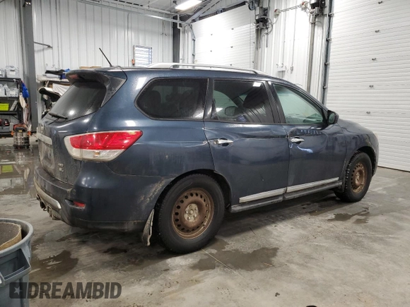 2013 Nissan Pathfinder S with VIN 5N1AR2MM6DC607698, listed as a Copart auction lot 43461045 with 230,667 mi miles and Clean Title. Bid and sale history available at carsss.com. Image 3.