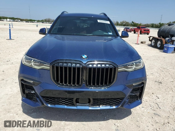 2021 BMW X7 xDrive40i with VIN 5UXCW2C03M9G67683, listed as a Copart auction lot 50649965 with 31,689 mi miles and Salvage Title. Bid and sale history available at carsss.com. Image 5.