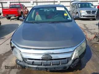 2010 Ford Fusion Hybrid with VIN 3FADP0L32AR342981, listed as a IAAI auction lot 42062235 with 287,126 mi miles. Bid and sale history available at carsss.com. Image 6.