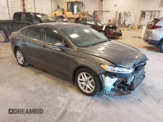 2016 Ford Fusion SE with VIN 1FA6P0H7XG5112363, listed as a IAAI auction lot 41894446 with 105,518 mi miles. Bid and sale history available at carsss.com. Image 1.
