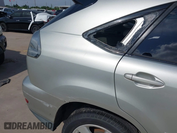 2005 Lexus RX 330 with VIN 2T2GA31UX5C022255, listed as a IAAI auction lot 42054993 with 162,111 mi miles and . Bid and sale history available at DreamBid. Image 17.