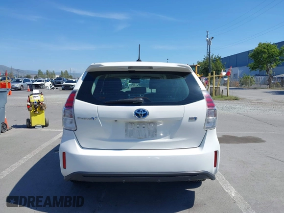2016 Toyota Prius v Two with VIN JTDZN3EU5GJ051939, listed as a IAAI auction lot 42162040 with 275,213 mi miles. Bid and sale history available at carsss.com. Image 16.