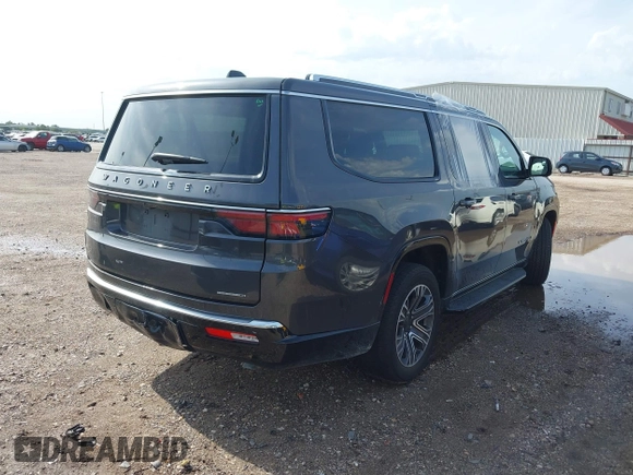 2024 Jeep Wagoneer Series II с VIN 1C4SJRBP8RS177563, выставлен на аукционе IAAI как лот 42506797 с пробегом 27 489 миль миль и . История ставок и продаж доступна на DreamBid. Изображение 3.