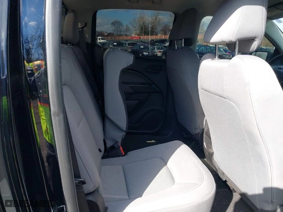 2018 Chevrolet Colorado 4WD Work Truck with VIN 1GCGTBEN2J1101865, listed as a IAAI auction lot 41543479 with 86,318 mi miles. Bid and sale history available at carsss.com. Image 8.
