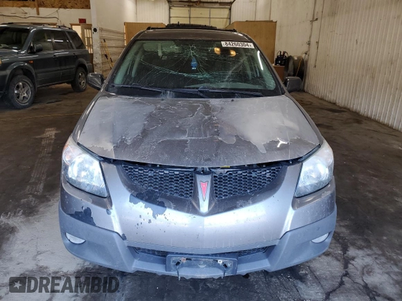 2004 Pontiac Vibe with VIN 5Y2SM62814Z439227, listed as a Copart auction lot 84260304 with 176,710 mi miles and Salvage title. Bid and sale history available at DreamBid. Image 5.
