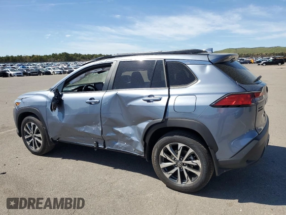 2022 Toyota Corolla Cross XLE z VIN 7MUDAABGXNV042300, wystawiony jako Copart lot #55034815 z przebiegiem 10 457 mil mil oraz Szkoda całkowita • Salvage title. Historia ofert i sprzedaży dostępna na DreamBid. Obrazek 2.