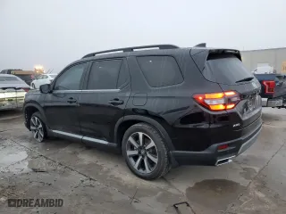 2025 Honda Pilot Touring with VIN 5FNYG2H76SB009916, listed as a Copart auction lot 43832285 with 2,998 mi miles and Salvage Title. Bid and sale history available at carsss.com. Image 2.