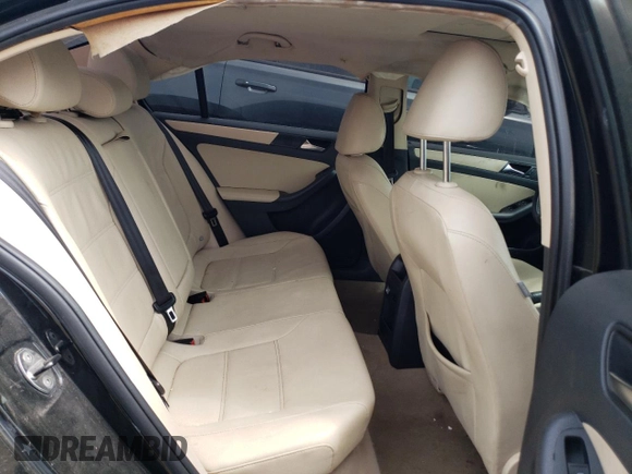 2011 Volkswagen Jetta SE with VIN 3VWDX7AJ6BM395554, listed as a Copart auction lot 57397585 with 139,857 mi miles and Salvage title. Bid and sale history available at DreamBid. Image 10.