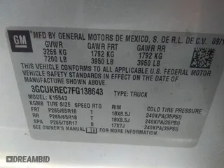 2015 Chevrolet Silverado 1500 LT with VIN 3GCUKREC7FG138643, listed as a IAAI auction lot 41582933 with 112,771 mi miles. Bid and sale history available at carsss.com. Image 9.