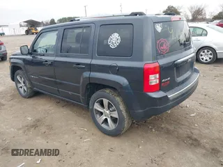 2016 Jeep Patriot Latitude with VIN 1C4NJRFBXGD524016, listed as a IAAI auction lot 40895673 with 157,465 mi miles and . Bid and sale history available at DreamBid. Image 3.