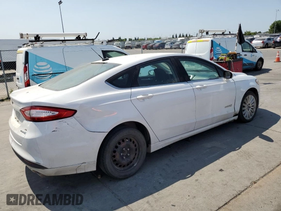 2014 Ford Fusion SE Hybrid with VIN 3FA6P0LU0ER114503, listed as a Copart auction lot 59612555 with 251,834 mi miles and Salvage title. Bid and sale history available at DreamBid. Image 3.