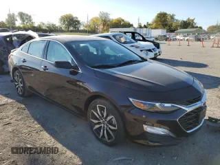 2020 Chevrolet Malibu RS with VIN 1G1ZG5ST8LF138838, listed as a Copart auction lot 63887162 with 32,527 mi miles and Salvage Title. Bid and sale history available at DreamBid. Image 1.