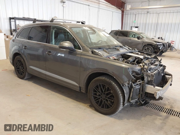 2019 Audi Q7 Premium Plus z VIN WA1LAAF7XKD045120, wystawiony jako IAAI lot #42426678 z przebiegiem 97 205 mil mil oraz . Historia ofert i sprzedaży dostępna na DreamBid. Obrazek 1.