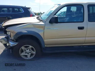 2001 Toyota Tacoma z VIN 5TEWN72N61Z746662, wystawiony jako IAAI lot #42325016 z przebiegiem 194 459 mil mil oraz . Historia ofert i sprzedaży dostępna na DreamBid. Obrazek 14.