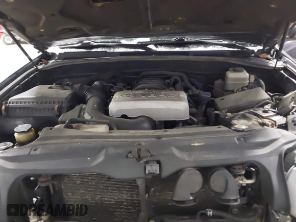 2005 Toyota 4Runner SR5 with VIN JTEBT14R250046012, listed as a IAAI auction lot 41227904 with 261,100 mi miles and . Bid and sale history available at DreamBid. Image 10.