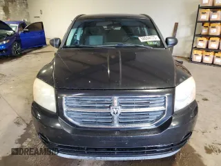 2008 Dodge Caliber SXT z VIN 1B3HB48B48D536773, wystawiony jako Copart lot #58044175 z przebiegiem 152 621 mil mil oraz Szkoda całkowita • Salvage title. Historia ofert i sprzedaży dostępna na DreamBid. Obrazek 5.