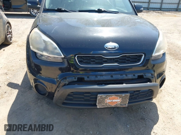 2013 Kia Soul + with VIN KNDJT2A68D7751533, listed as a IAAI auction lot 41995980 with 187,388 mi miles and . Bid and sale history available at DreamBid. Image 6.