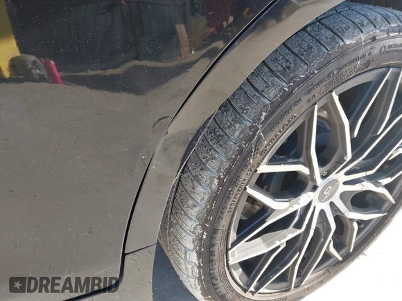 2014 Infiniti Q50 Premium with VIN JN1BV7AP0EM689359, listed as a IAAI auction lot 42671613 with 152,334 mi miles and . Bid and sale history available at DreamBid. Image 13.