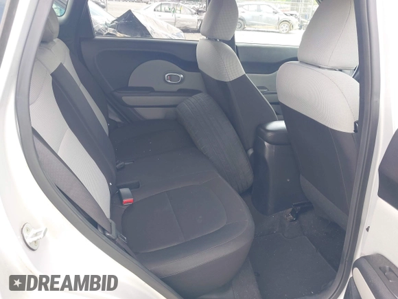 2016 Kia Soul with VIN KNDJN2A20G7832991, listed as a IAAI auction lot 42156113 with 81,110 mi miles and . Bid and sale history available at DreamBid. Image 8.