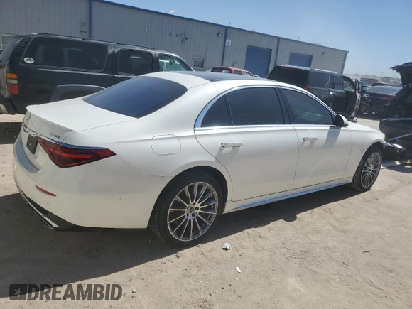 2022 Mercedes-Benz S 500 with VIN W1K6G6DB6NA157723, listed as a Copart auction lot 48541805 with 27,198 mi miles and Salvage Title. Bid and sale history available at DreamBid. Image 3.