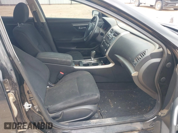 2014 Nissan Altima SV with VIN 1N4AL3AP1EN360421, listed as a IAAI auction lot 42065835 with 189,998 mi miles and . Bid and sale history available at DreamBid. Image 5.