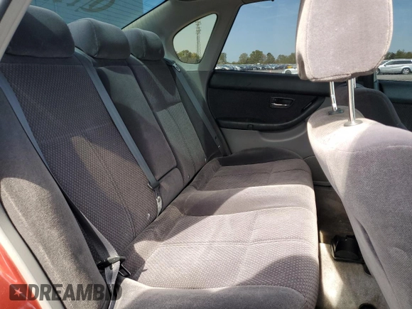 2004 Subaru Legacy Sedan (Natl) L with VIN 4S3BE625847203768, listed as a Copart auction lot 53642425 with 102,217 mi miles and Clean Title. Bid and sale history available at carsss.com. Image 10.