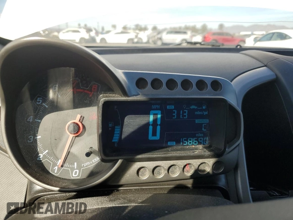 2014 Chevrolet Sonic LS with VIN 1G1JB6SHXE4192752, listed as a Copart auction lot 86846494 with 158,690 mi miles and Salvage title. Bid and sale history available at DreamBid. Image 9.