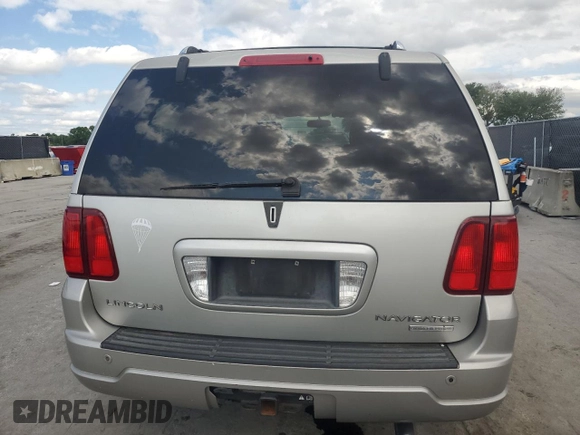 2006 Lincoln Navigator Luxury with VIN 5LMFU27596LJ20844, listed as a Copart auction lot 52567315 with 226,041 mi miles and Salvage Title. Bid and sale history available at carsss.com. Image 6.