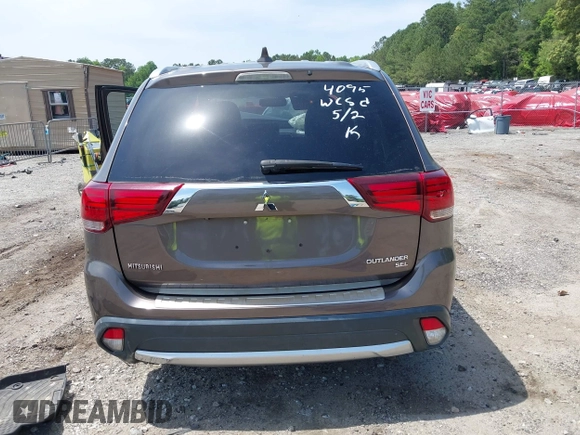 2018 Mitsubishi Outlander SE с VIN JA4AD3A33JZ014095, выставлен на аукционе IAAI как лот 42278605 с пробегом 235 000 миль миль и . История ставок и продаж доступна на DreamBid. Изображение 16.