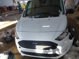 2023 Ford Transit Connect XLT с VIN NM0LS7T25P1558621, выставлен на аукционе IAAI как лот 41385688 с пробегом 15 790 миль миль и . История ставок и продаж доступна на DreamBid. Изображение 12.