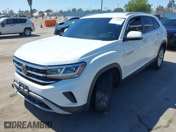 2020 Volkswagen Atlas with VIN 1V2YC2CA4LC205011, listed as a IAAI auction lot 42233807 with 39,084 mi miles and . Bid and sale history available at DreamBid. Image 19.